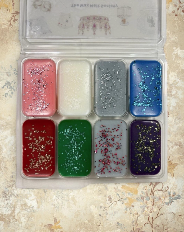 Bridgerton Luxury Wax Melt Set (Society & Status) - 8 Scents